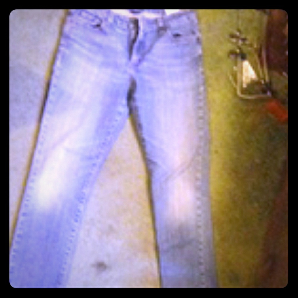 Levi the origional skinny Jean size 12 mid rise St